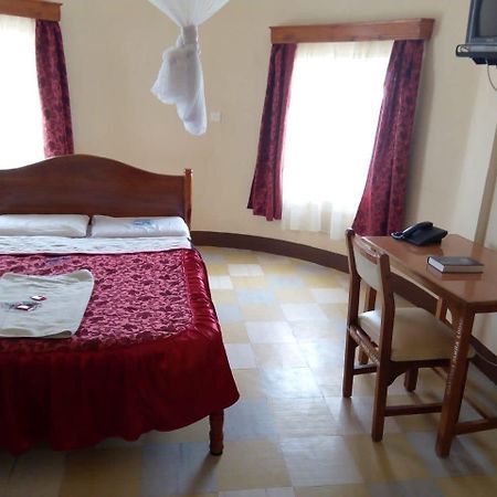 Nanyuki Simba Lodge Luaran gambar